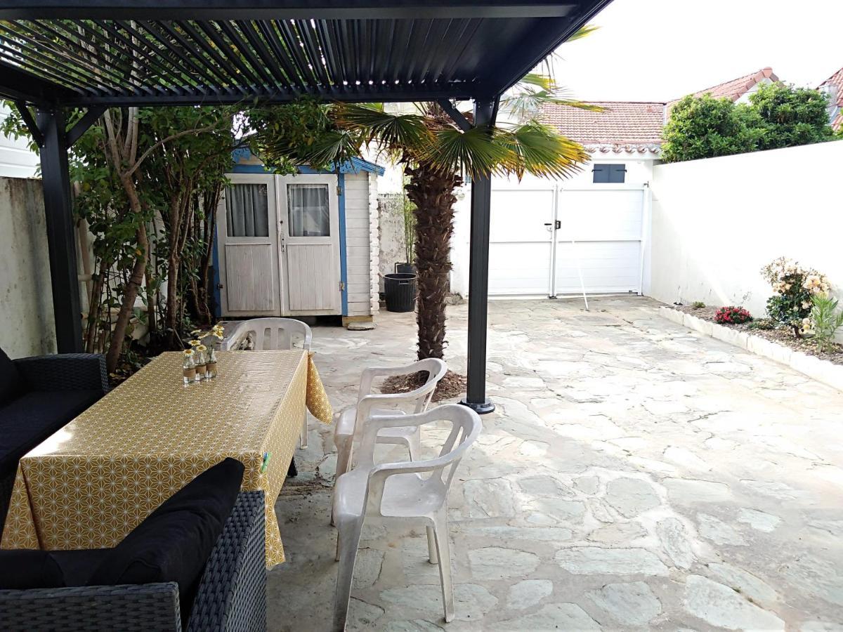 Maison Boisvinet Saint-Gilles-Croix-De-Vie, 4-5 P, Belle Cour Interieure, 200M Plage المظهر الخارجي الصورة