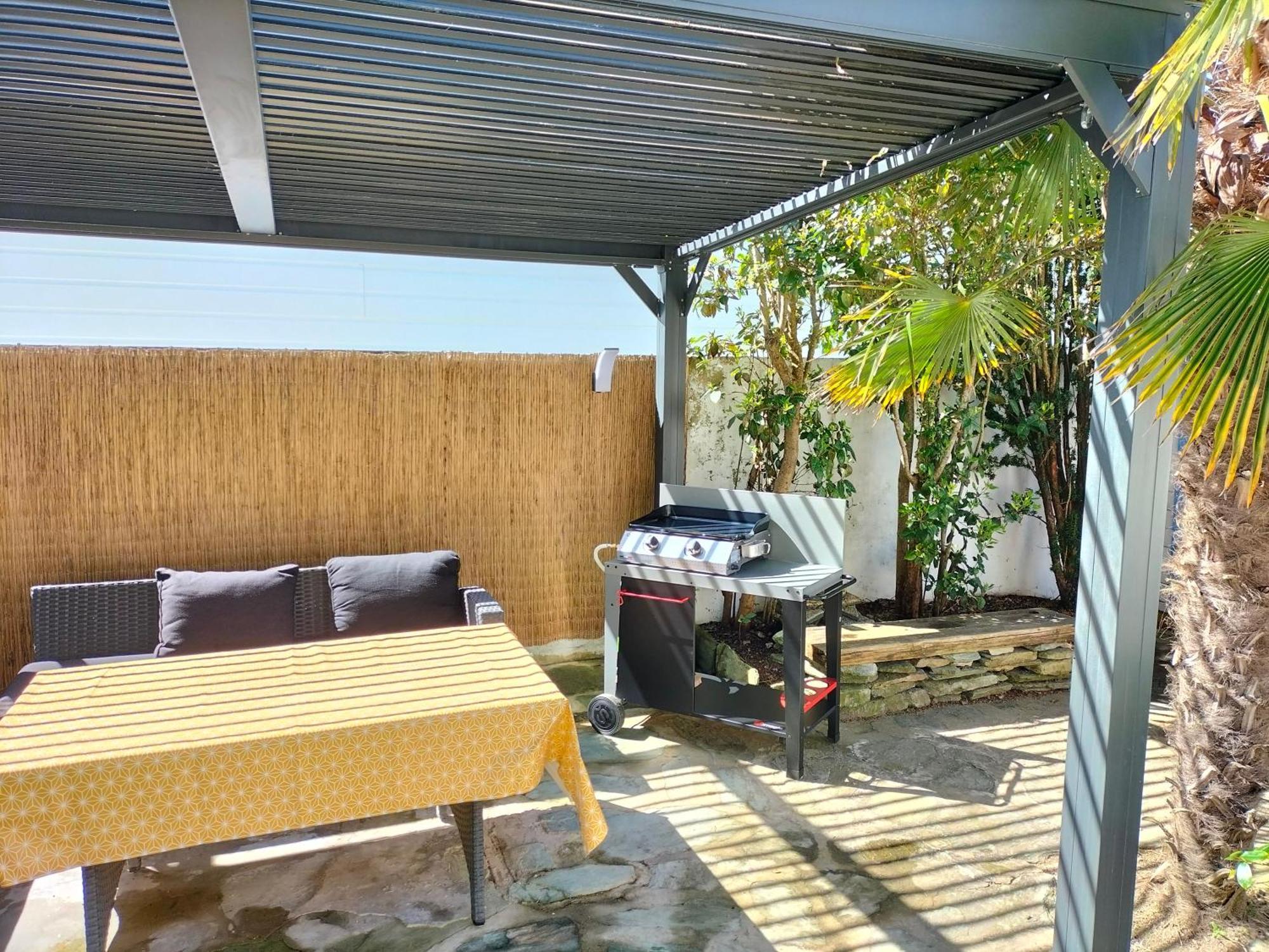 Maison Boisvinet Saint-Gilles-Croix-De-Vie, 4-5 P, Belle Cour Interieure, 200M Plage المظهر الخارجي الصورة